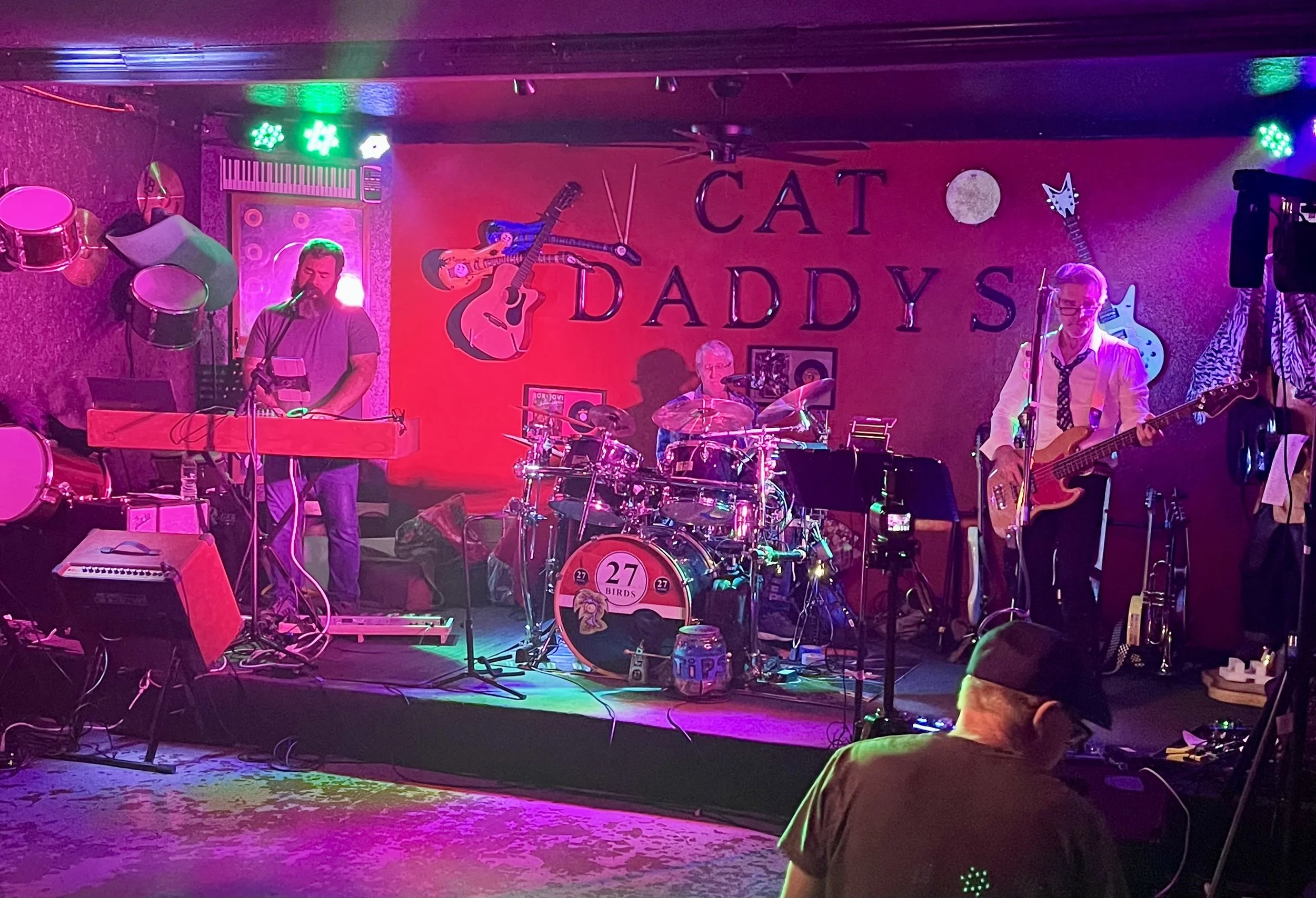 27 Birds performing as a full band at Cat Daddy's